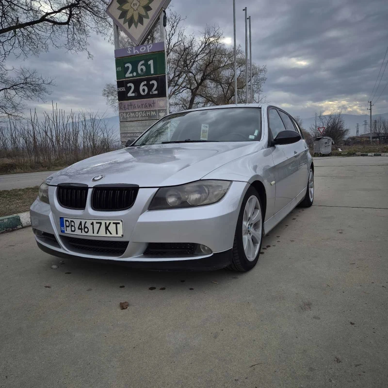 BMW 320, снимка 1 - Автомобили и джипове - 48606661