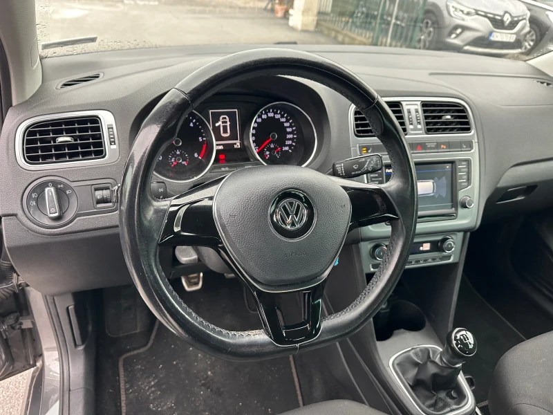 VW Polo 1.4 TDI, снимка 14 - Автомобили и джипове - 47978926