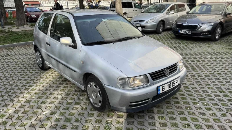 VW Polo, снимка 4 - Автомобили и джипове - 48210517