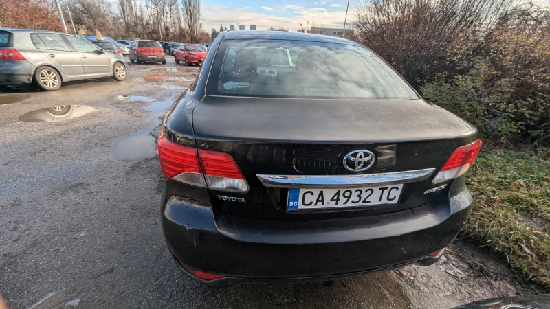 Toyota Avensis, снимка 4 - Автомобили и джипове - 48487790