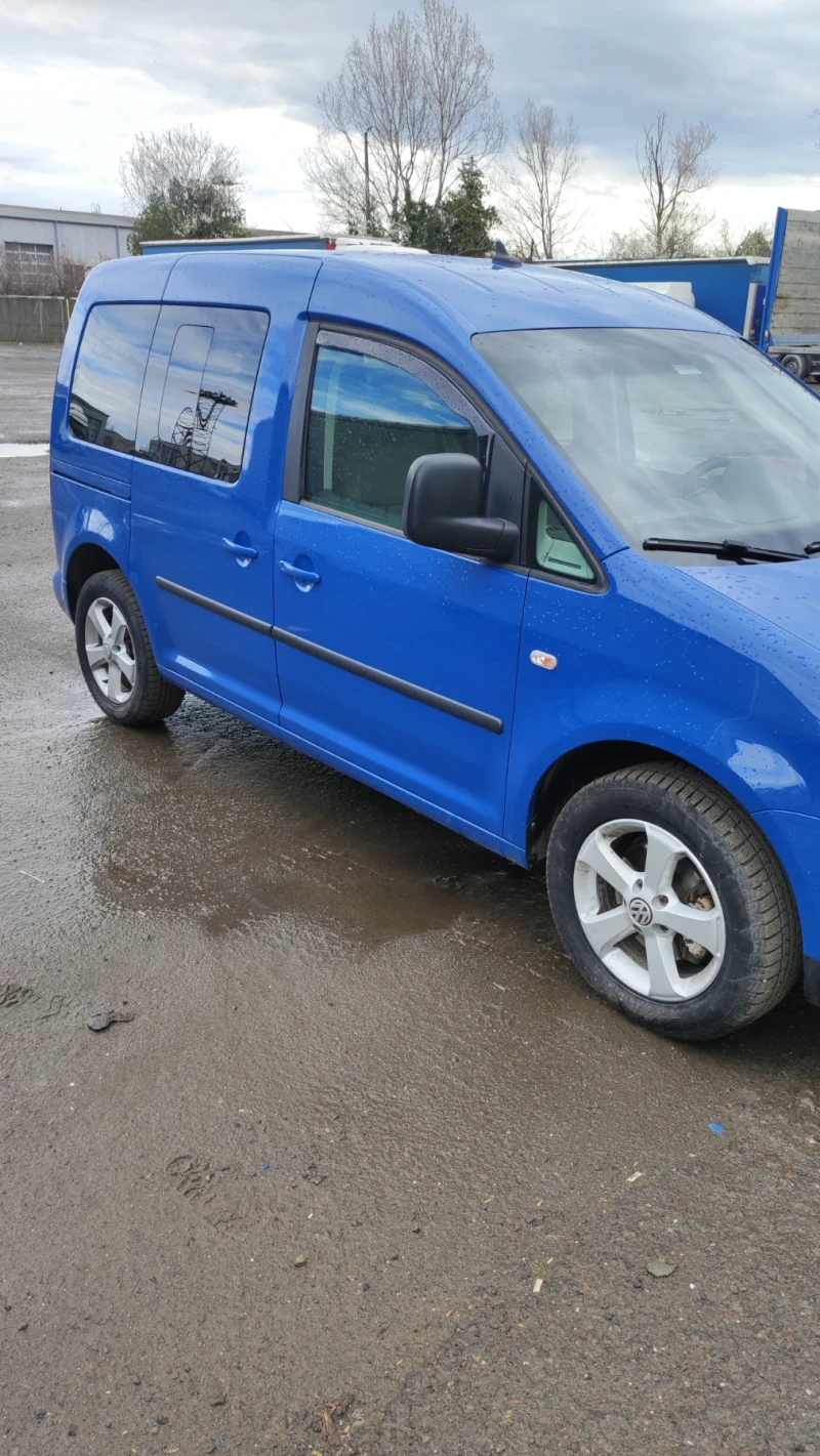 VW Caddy, снимка 2 - Автомобили и джипове - 49134386