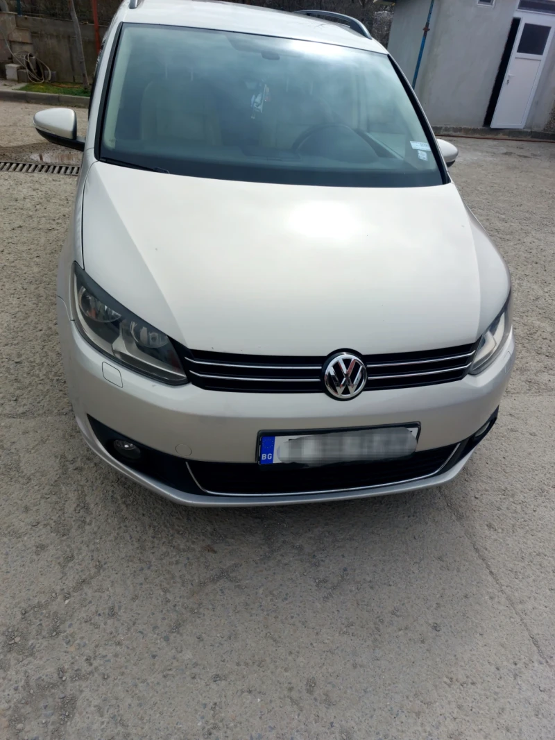 VW Touran, снимка 5 - Автомобили и джипове - 49535403