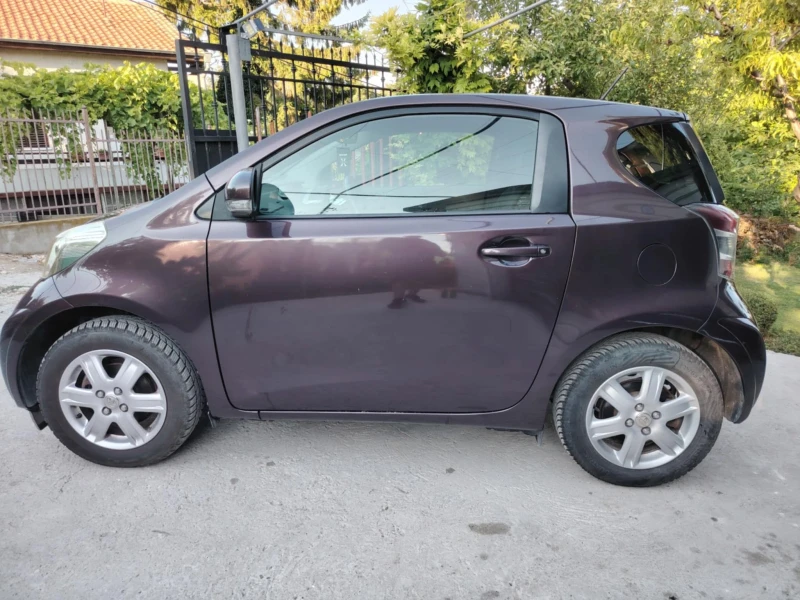 Toyota IQ, снимка 2 - Автомобили и джипове - 52384811