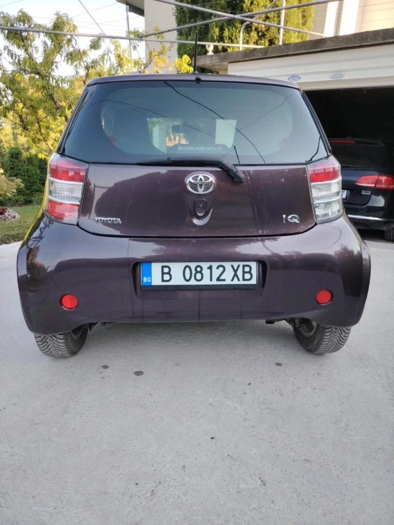 Toyota IQ, снимка 4 - Автомобили и джипове - 52384811