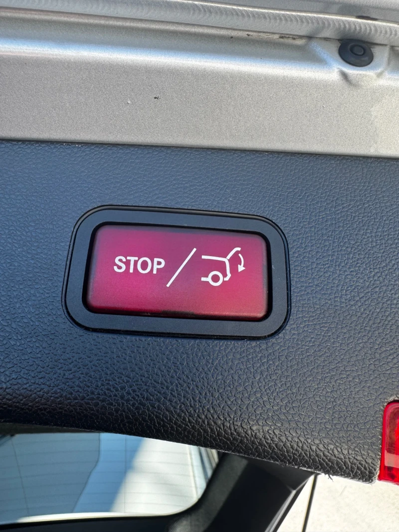 Mercedes-Benz E 250 CDI 4-MATIC AVANTGARDE, снимка 16 - Автомобили и джипове - 51810870