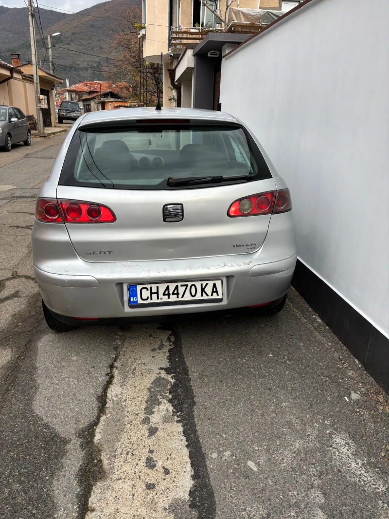 Seat Ibiza, снимка 5 - Автомобили и джипове - 52457482