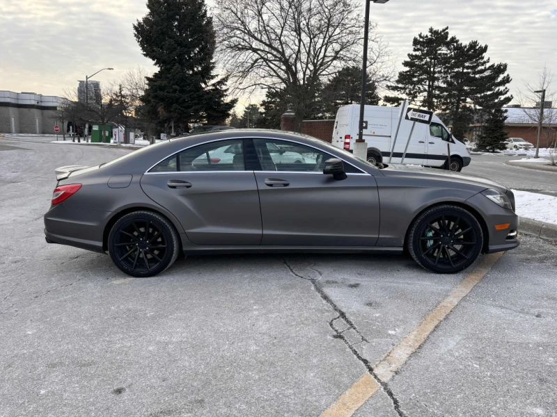 Mercedes-Benz CLS 550 * АВТО КРЕДИТ* ЦЕНА ДО БГ * СЕРВИЗНА ИСТОРИЯ * , снимка 3 - Автомобили и джипове - 52695100