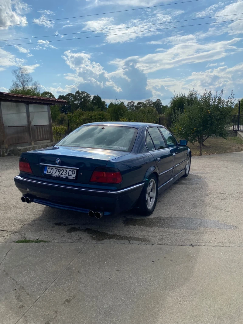 BMW 730 730 v8, снимка 4 - Автомобили и джипове - 52840001