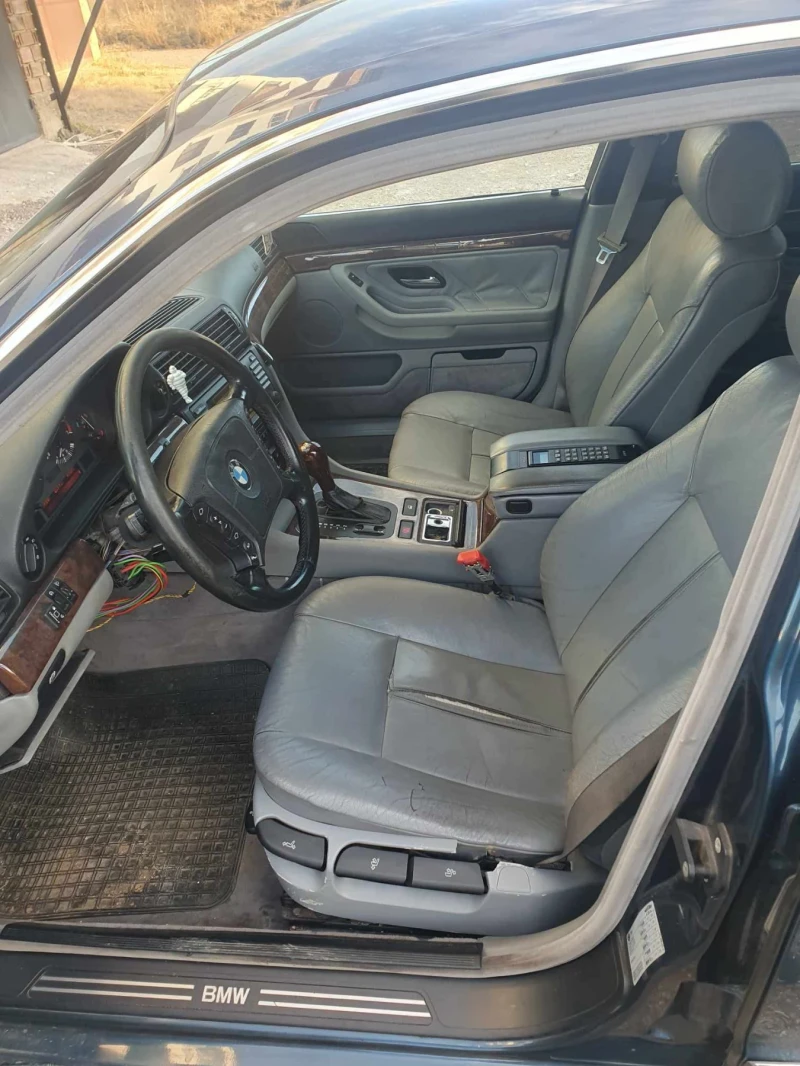 BMW 730 730 v8, снимка 11 - Автомобили и джипове - 52840001