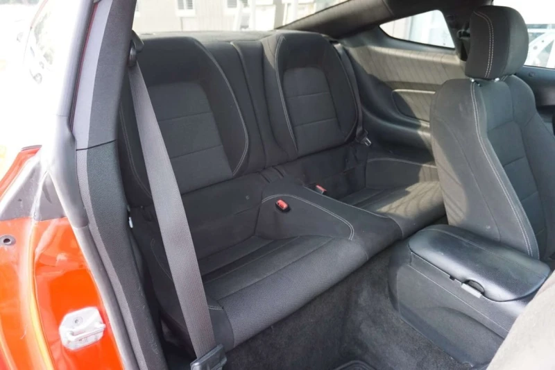 Ford Mustang * V6 Coupe * CARFAX * ЦЕНА ДО БГ, снимка 16 - Автомобили и джипове - 53222111