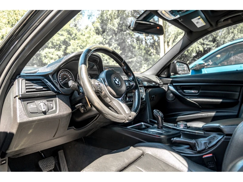 BMW 335 i xDrive, снимка 10 - Автомобили и джипове - 53528342