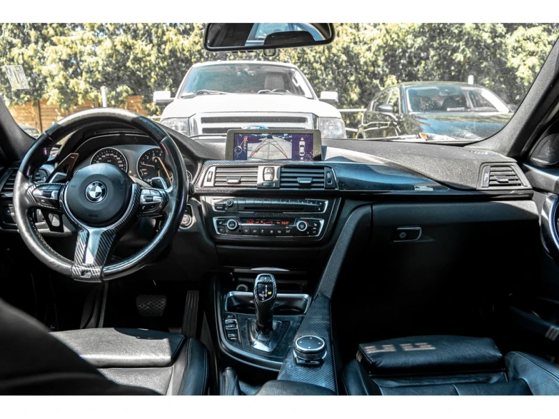 BMW 335 i xDrive, снимка 8 - Автомобили и джипове - 53528342