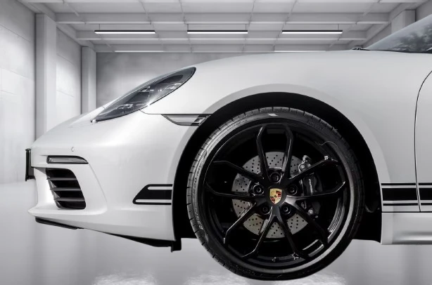 Porsche Boxster 718 = Style Edition = Black Pack Гаранция - изображение 4