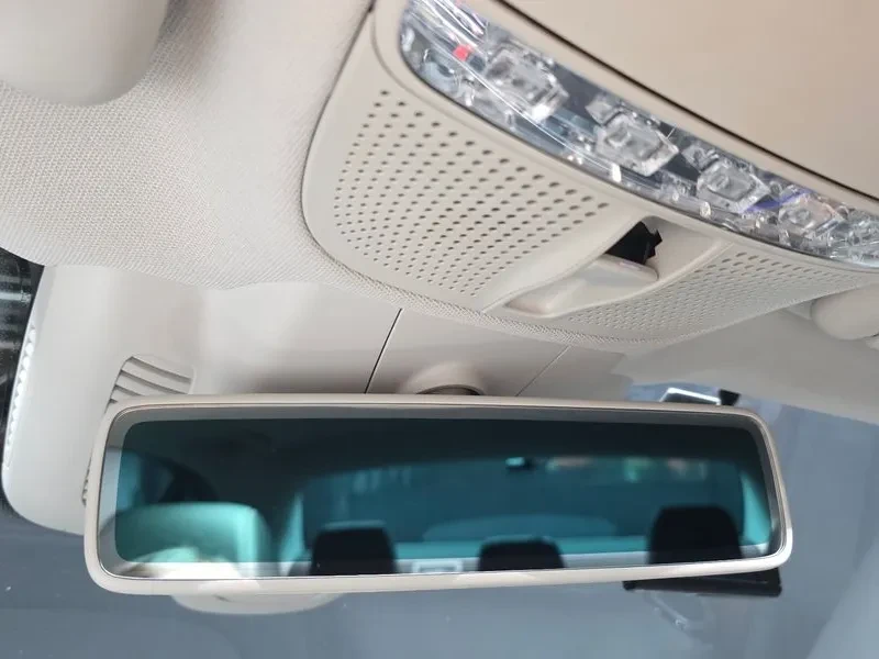 Mercedes-Benz E 220 CDI Avantgarde - САМО 30% АВАНС!, снимка 17 - Автомобили и джипове - 55441740