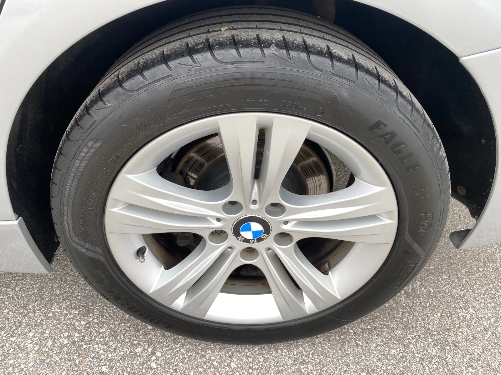 BMW 320 d 100% РЕАЛНИ КИЛОМЕТРИ-ДОКАЗУЕМИ !!!! - изображение 9