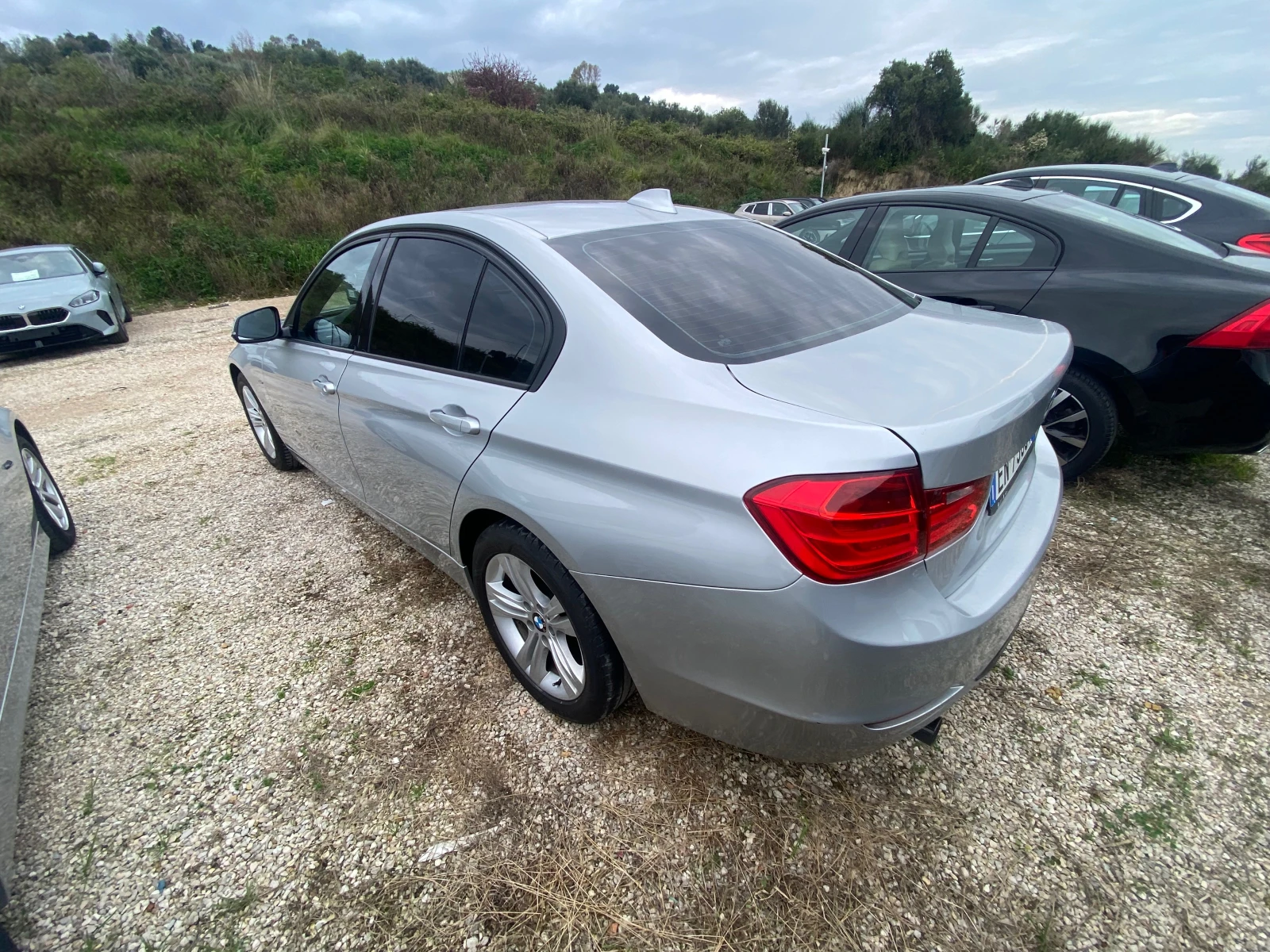 BMW 320 d 100% РЕАЛНИ КИЛОМЕТРИ-ДОКАЗУЕМИ !!!! - изображение 3