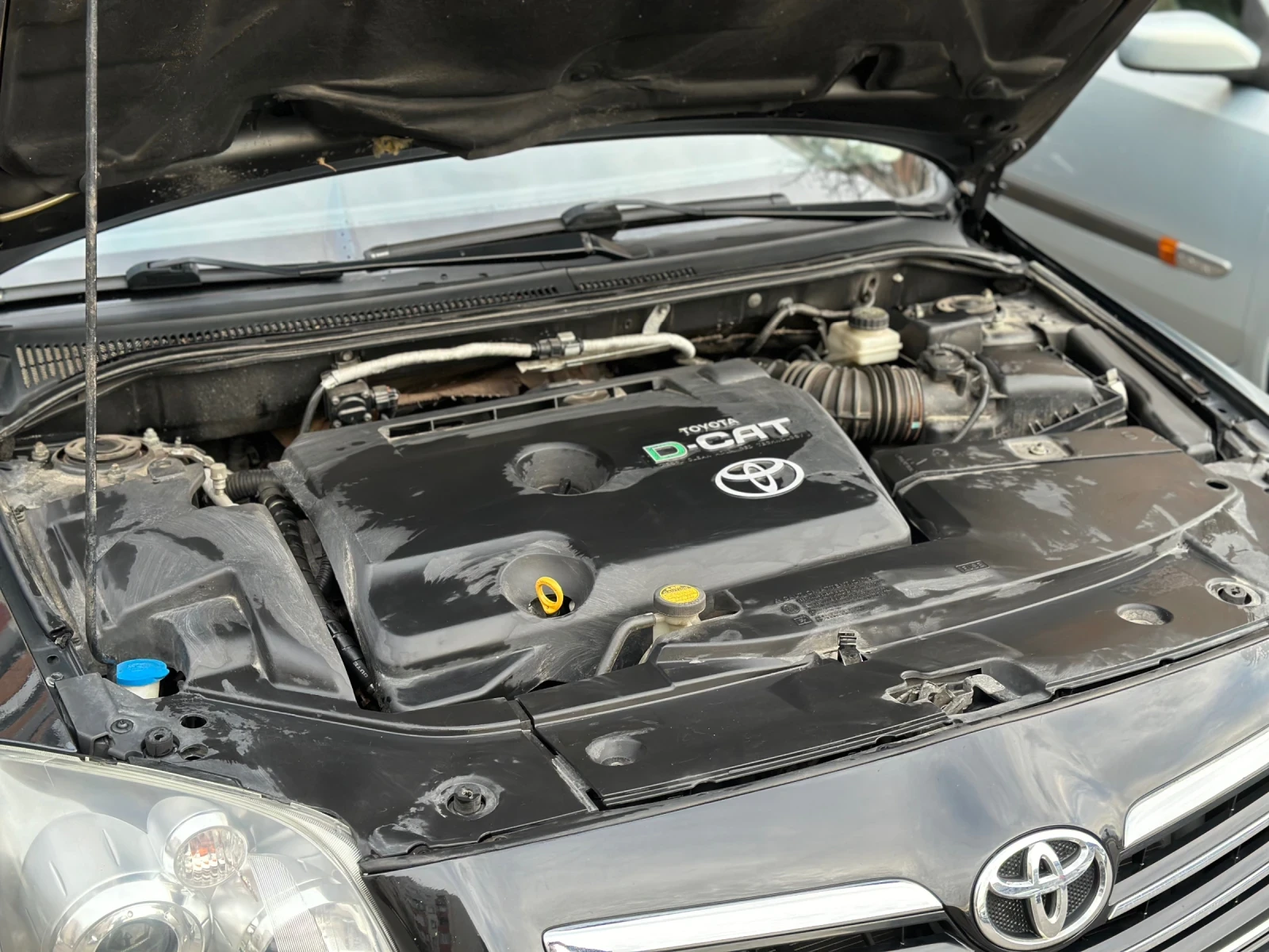 Toyota Avensis 2.2 d4d 177 - изображение 9