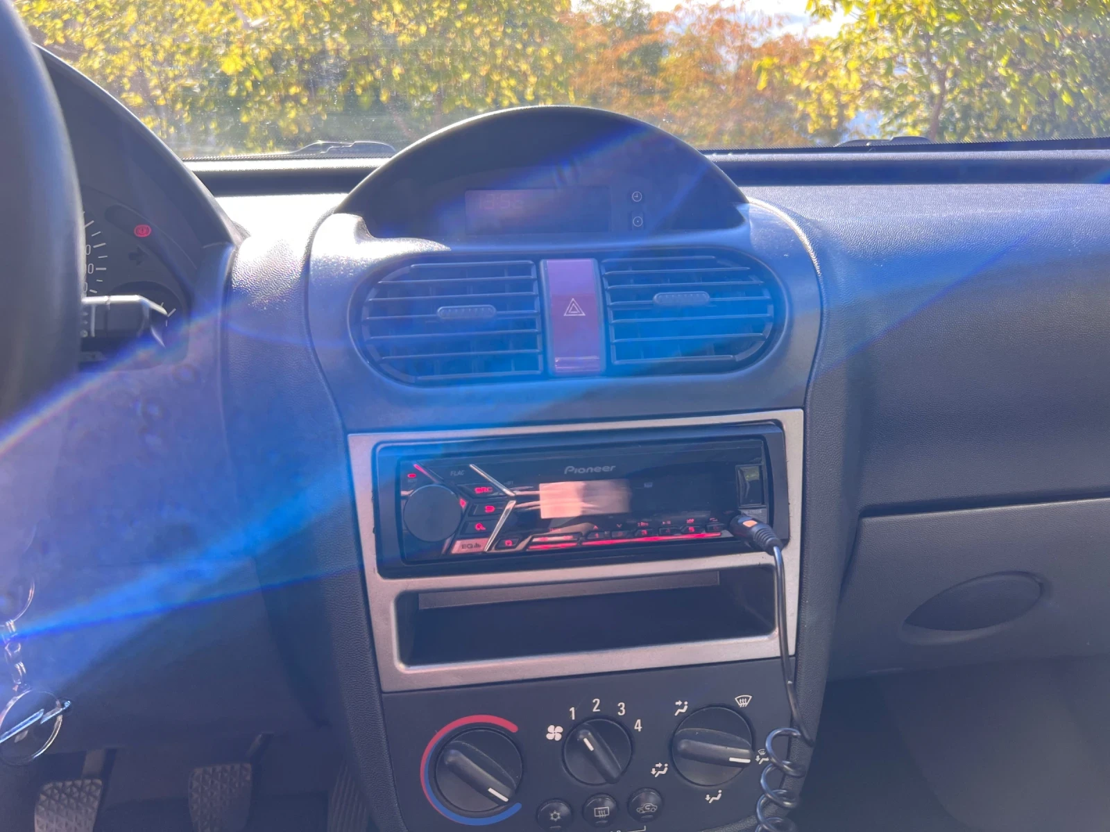 Opel Corsa  - изображение 9