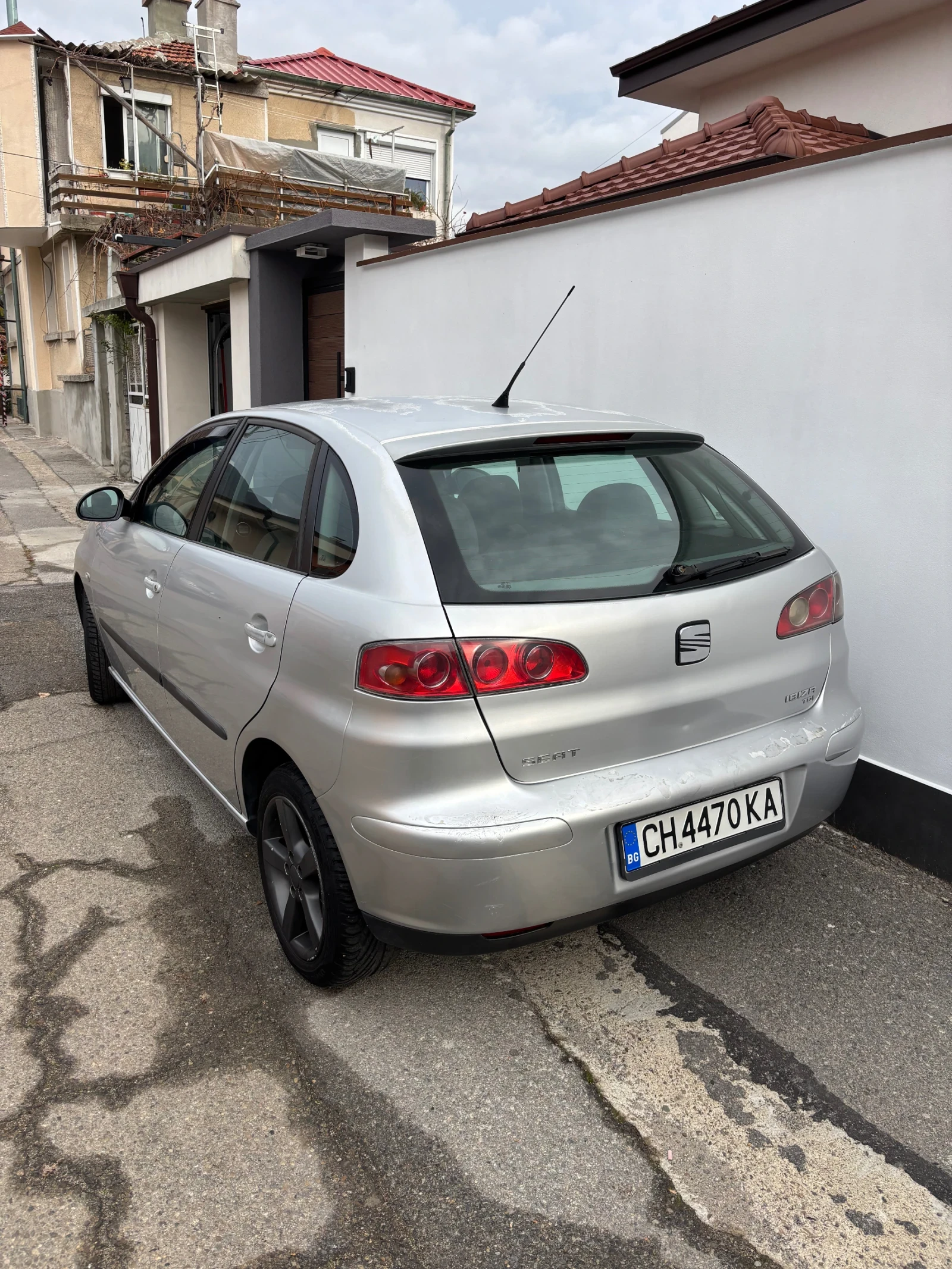 Seat Ibiza  - изображение 4