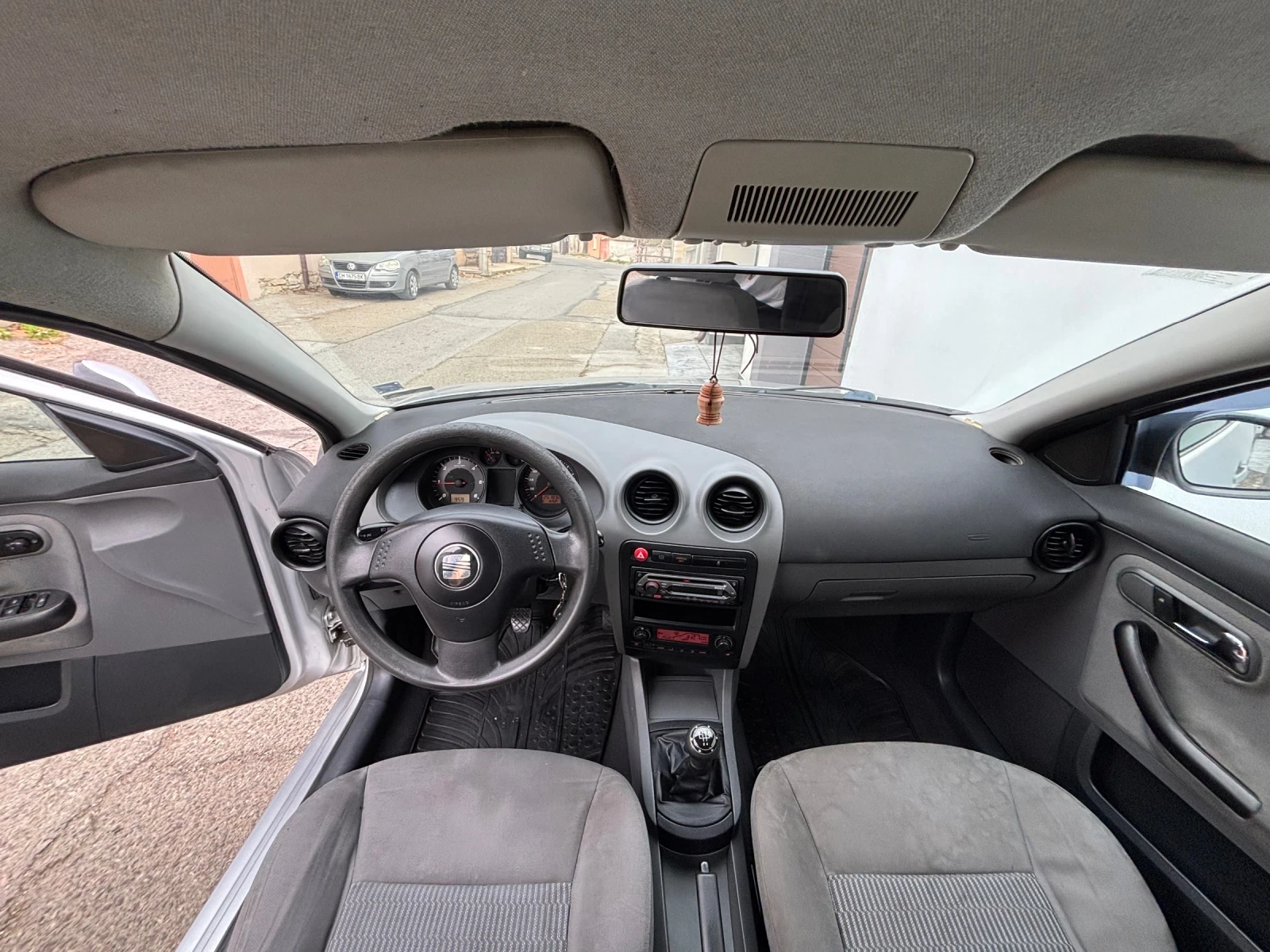 Seat Ibiza  - изображение 2