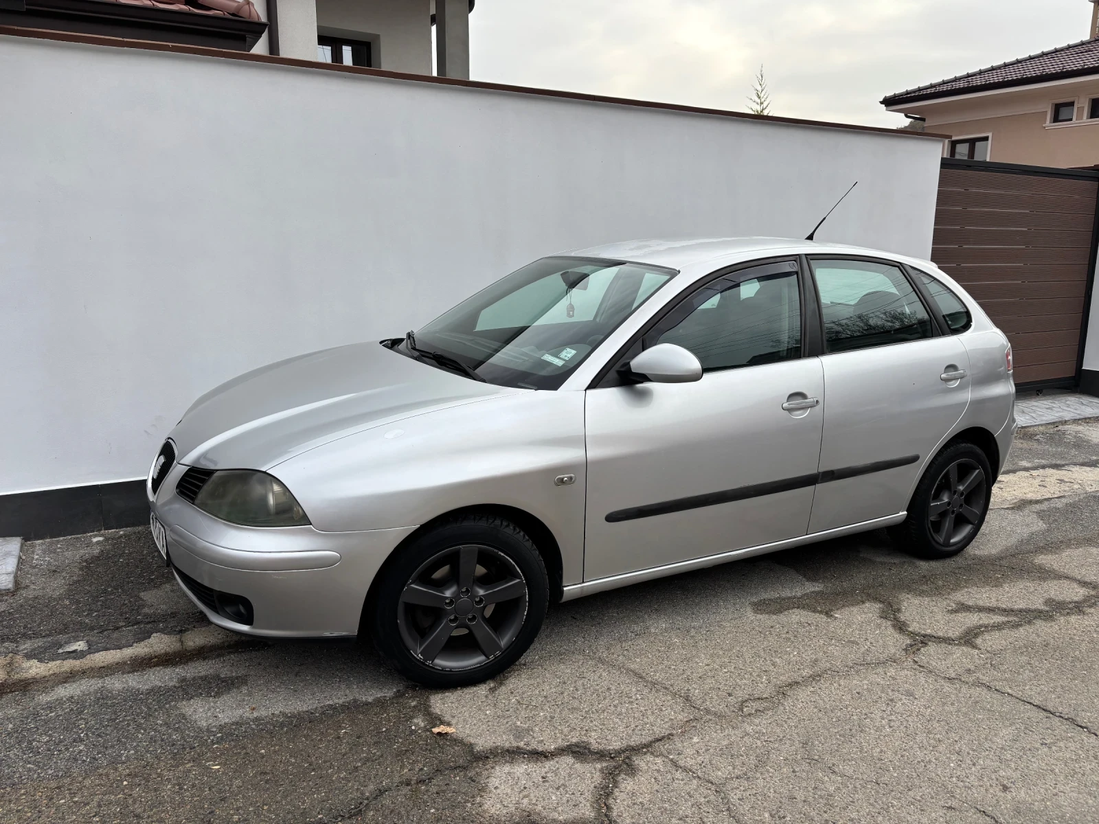 Seat Ibiza  - изображение 7