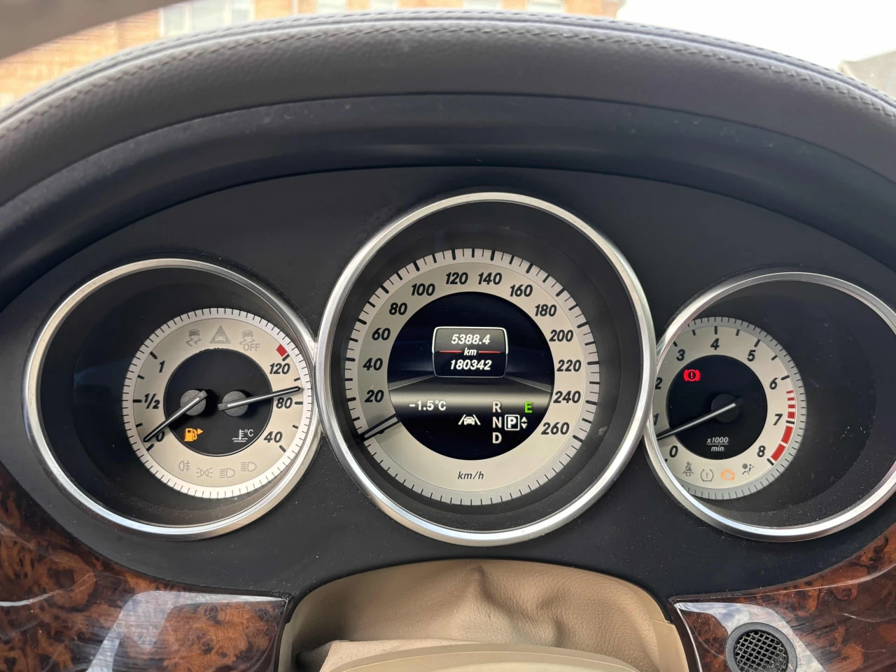 Mercedes-Benz CLS 550 *  *    *   *  | Mobile.bg   8