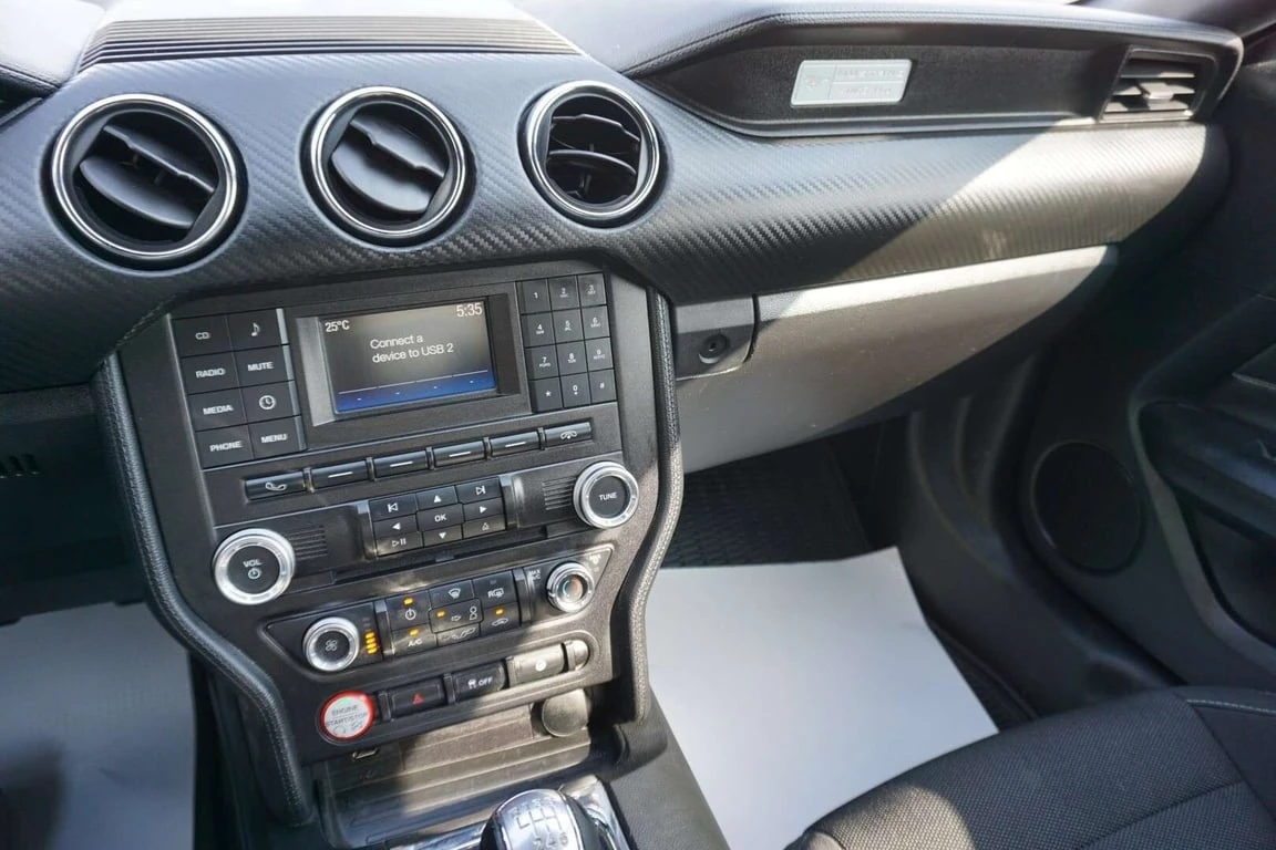 Ford Mustang * V6 Coupe * CARFAX * ���� �� �� | Mobile.bg � ����������� 11