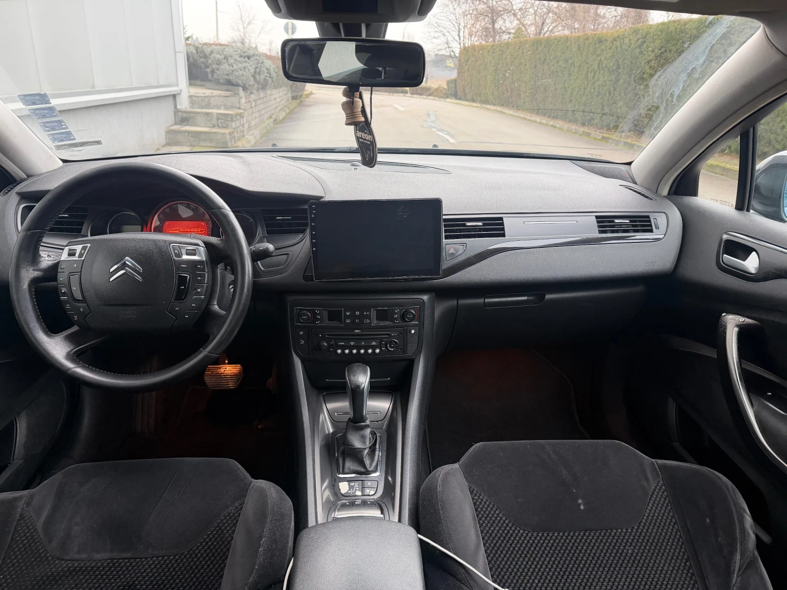 Citroen C5 2.0 HDI/НАВИГАЦИЯ/АВТОМАТ/КРАЙНА ЦЕНА!, снимка 12 - Автомобили и джипове - 53360738