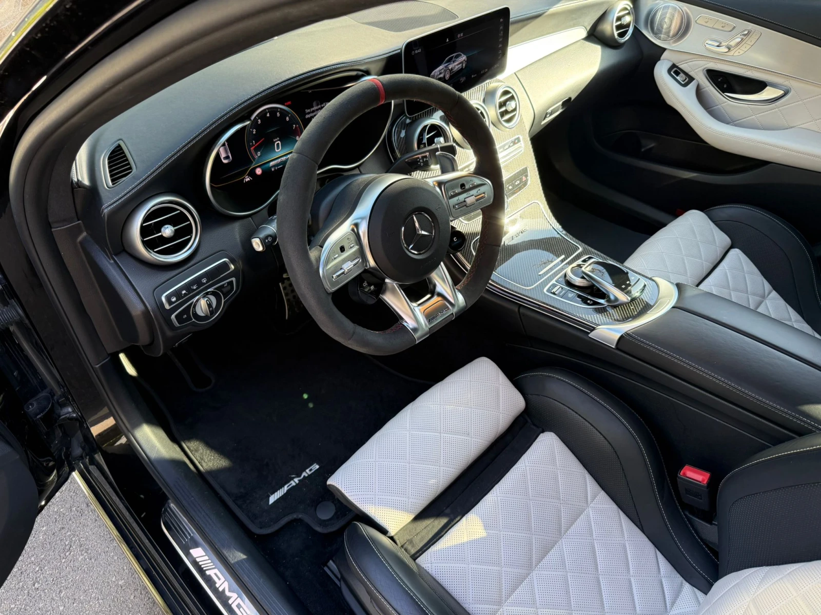 Mercedes-Benz C 63 AMG C63S/AMG , снимка 9 - Автомобили и джипове - 53797375