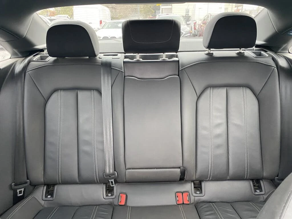 Audi A3 * HeadUp * * AвтоКредит* (ЦЕНА ДО БГ), снимка 16 - Автомобили и джипове - 53817743