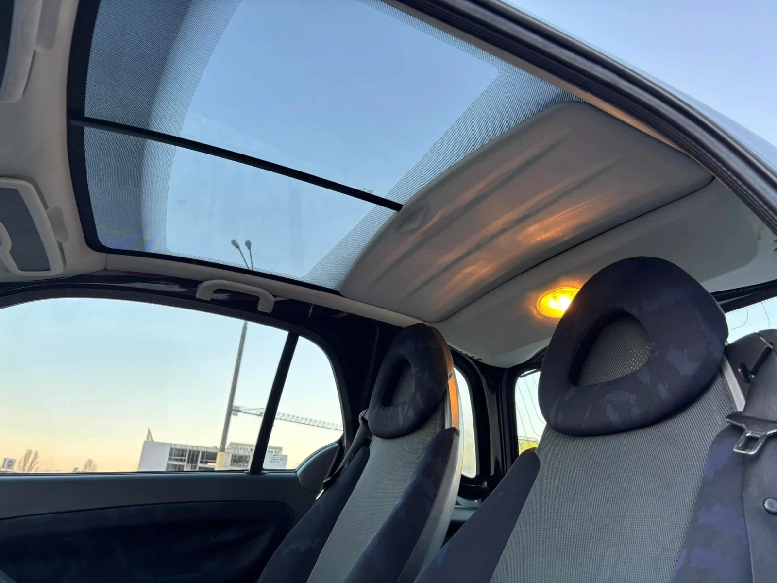 Smart Fortwo 600 Turbo Автоматик 134 000км Климатик, снимка 9 - Автомобили и джипове - 53987720