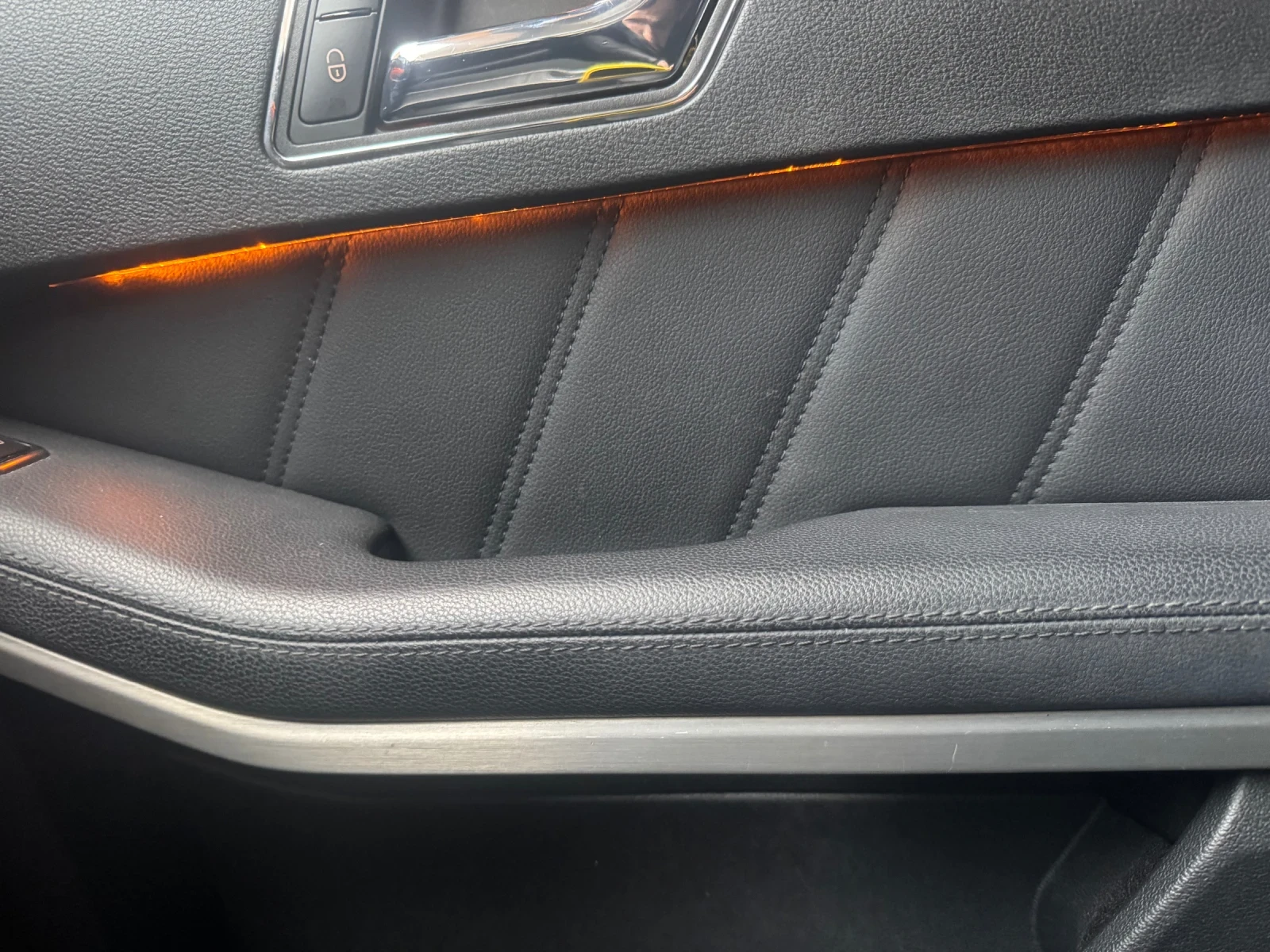 Mercedes-Benz E 350 4 MATIC AMG ПАКЕТ , БЕЗ ЗАБЕЛЕЖКИ 0876438775, снимка 7 - Автомобили и джипове - 54349243