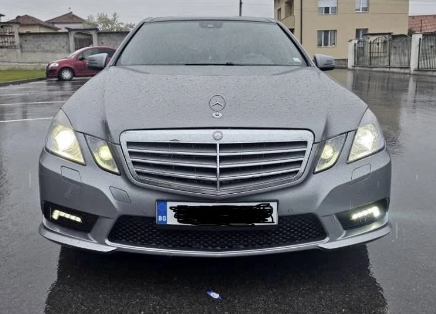 Mercedes-Benz E 350 4 MATIC AMG ПАКЕТ , БЕЗ ЗАБЕЛЕЖКИ 0876438775, снимка 17 - Автомобили и джипове - 54349243