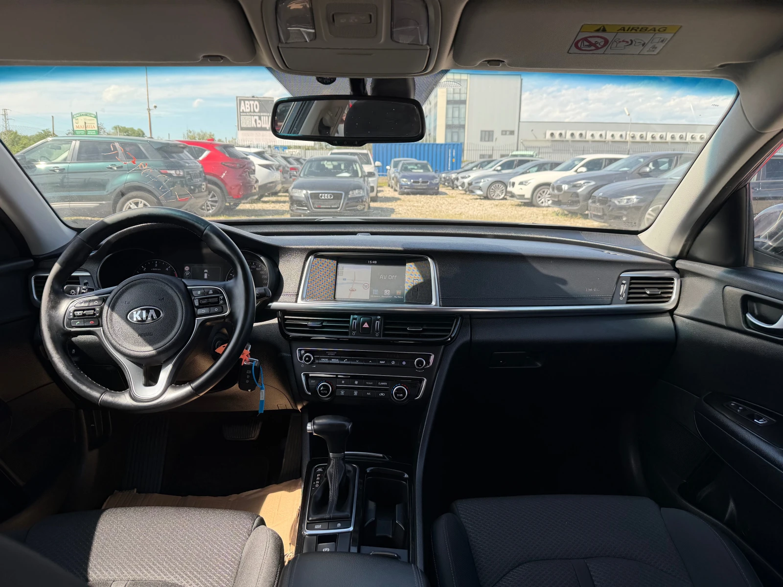 Kia Optima 1.7 CRDI(КАТО НОВА), снимка 14 - Автомобили и джипове - 54546913