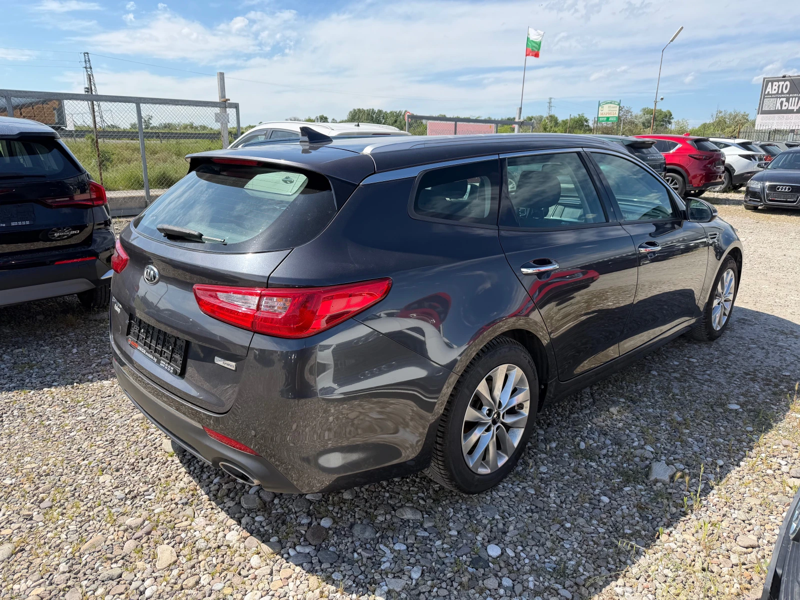 Kia Optima 1.7 CRDI(КАТО НОВА), снимка 5 - Автомобили и джипове - 54546913