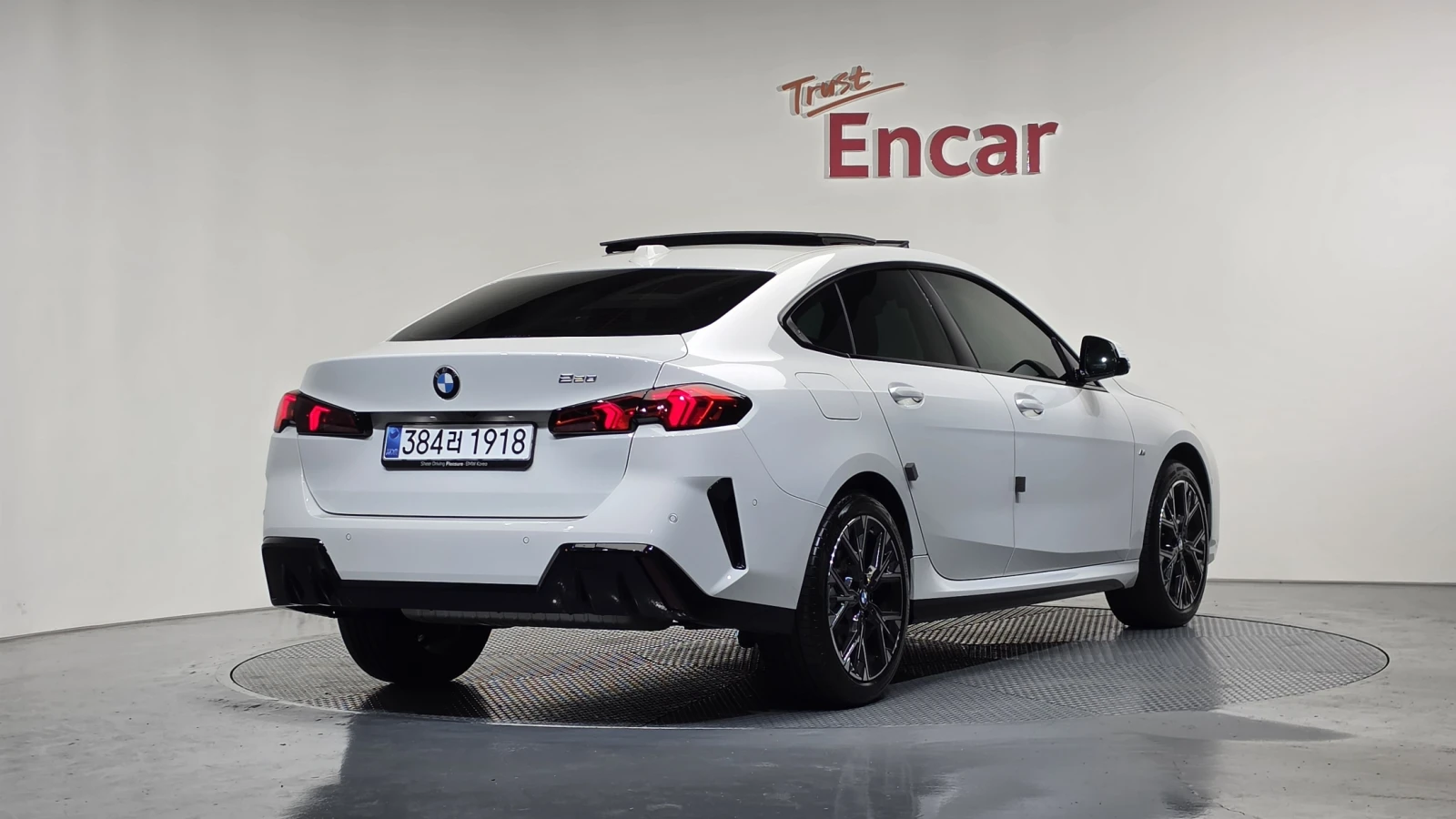 BMW 220 GranCoupe* M-SPORT* , снимка 3 - Автомобили и джипове - 55371659