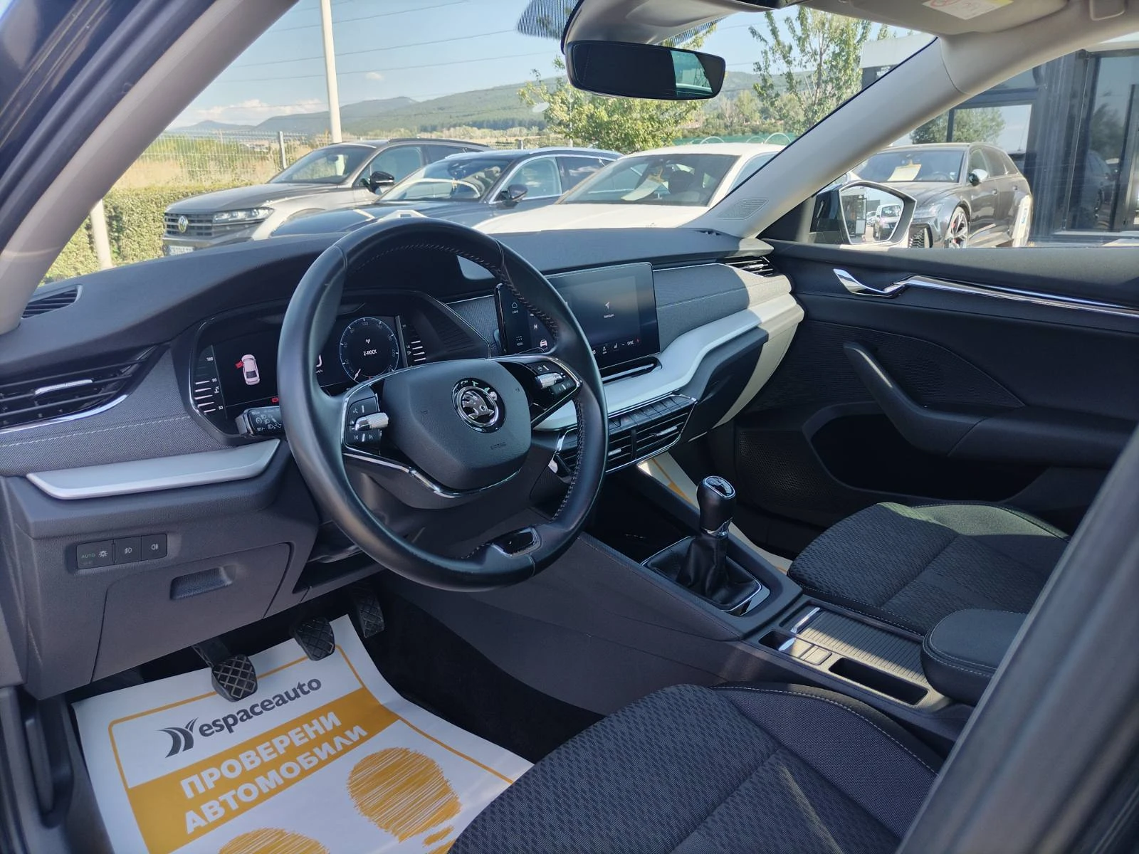 Skoda Octavia 2.0TDI/150к.с., снимка 12 - Автомобили и джипове - 55536109