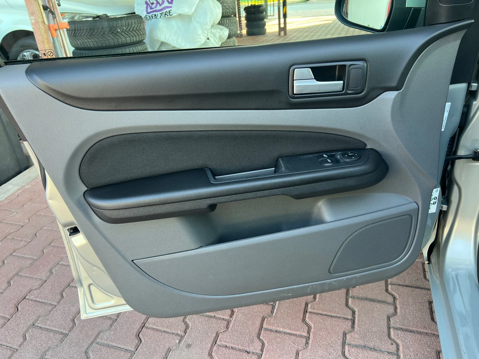 Ford Focus 1.6* ШВЕЙЦАРИЯ* , снимка 14 - Автомобили и джипове - 55753283