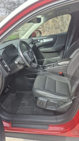Volvo XC40, снимка 6