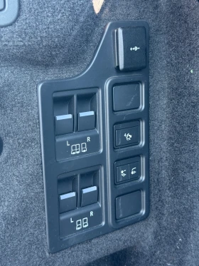 Land Rover Discovery R-Dynamic - S / 355 HP / 5500 RPM / 3000 cm - 41500 USD - 79489415 4