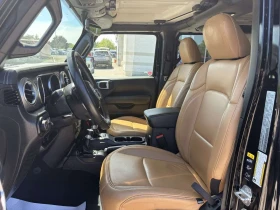 Jeep Wrangler * Sahara V6, Leather Seats, Remote Start * CARFAX  - 31600 € / 61804.23 лв. - 77364140 9