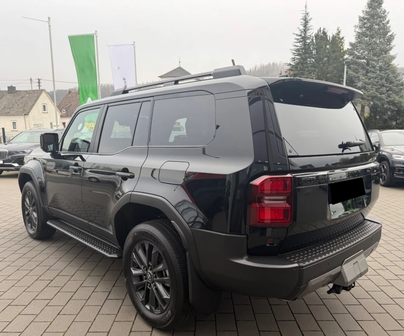 Toyota Land cruiser 250/NEW MODEL/2.8 D-4D/LUXURY/JBL/7-МЕСТЕН/НАЛИЧЕН, снимка 4 - Автомобили и джипове - 47674066