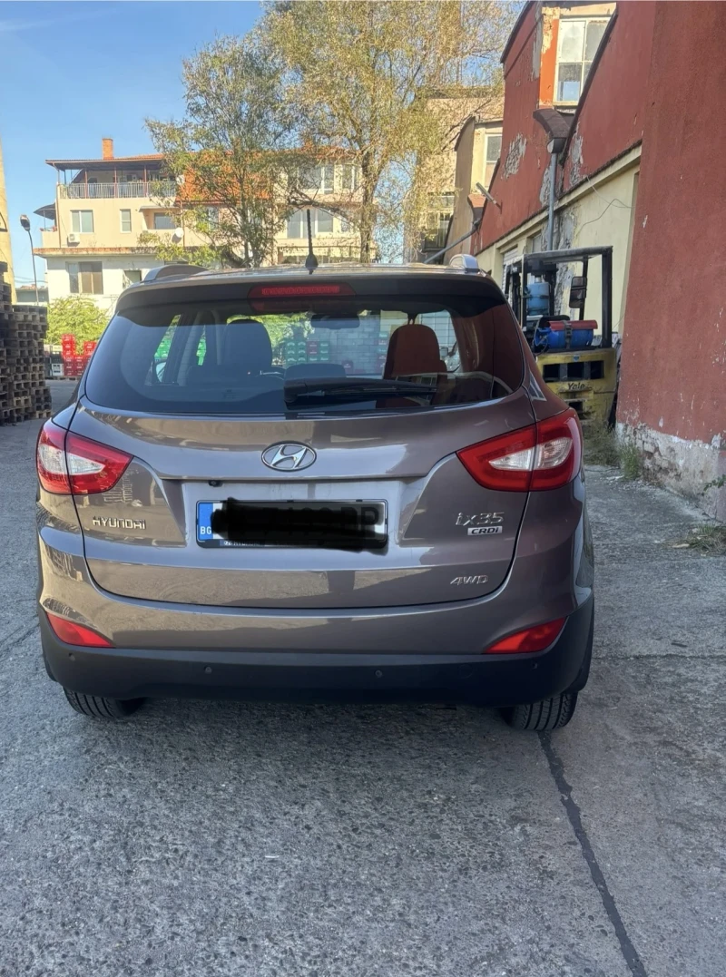 Hyundai IX35, снимка 4 - Автомобили и джипове - 47709186