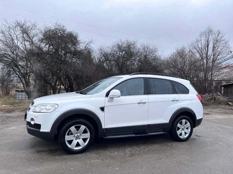 Chevrolet Captiva 2.4 газ/бензин 4х4, снимка 4 - Автомобили и джипове - 48711649