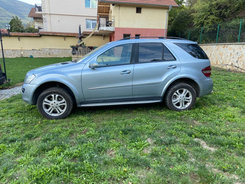 Mercedes-Benz ML 320, снимка 4 - Автомобили и джипове - 49594028