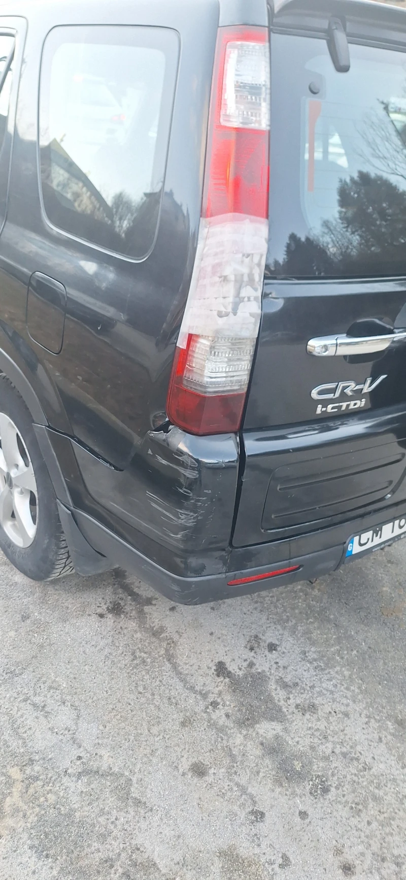 Honda Cr-v 4 x 4 Спешно , снимка 7 - Автомобили и джипове - 53099780