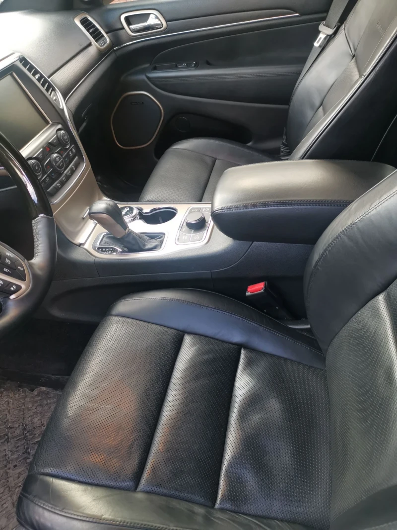 Jeep Grand cherokee SUMMIT, снимка 12 - Автомобили и джипове - 53393639