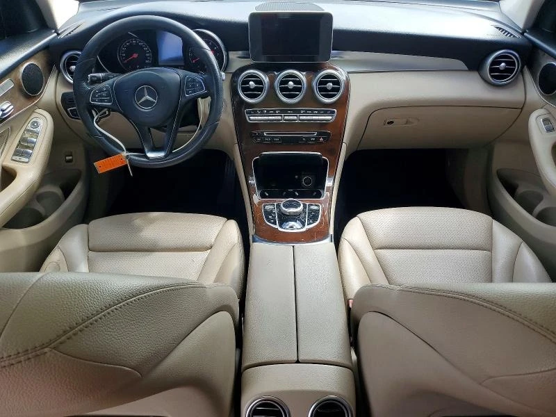 Mercedes-Benz GLC 300, снимка 8 - Автомобили и джипове - 54772384