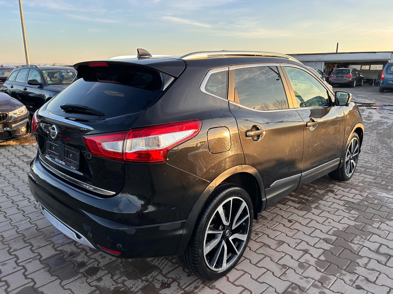 Nissan Qashqai 1.5DCI AVTOMAT/NAVI/KAMERA/PANORAMA EURO 6 - изображение 6