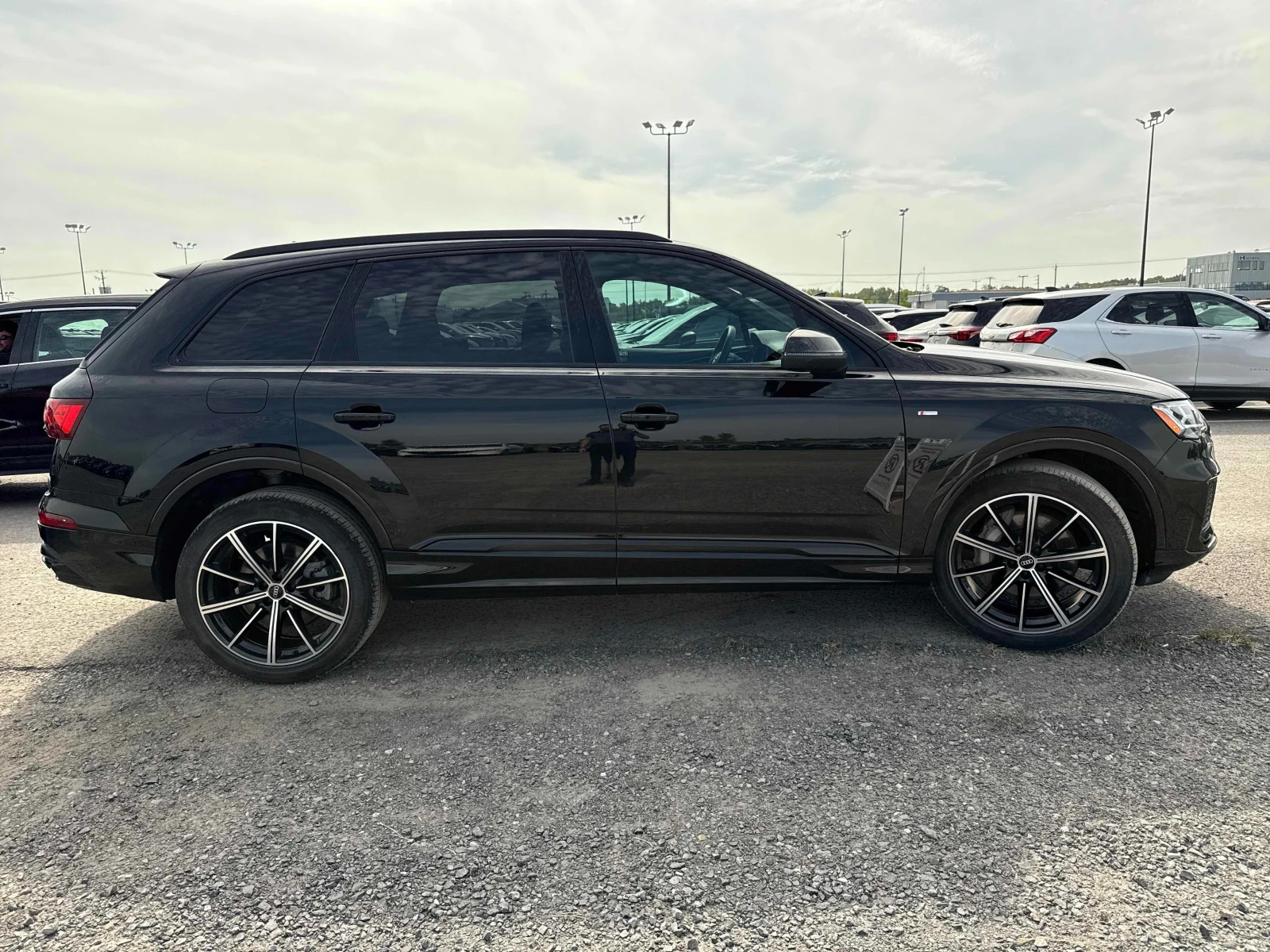 Audi Q7 * KOMFORT* CARFAX * * АВТО КРЕДИТ * *  - изображение 4